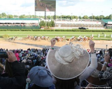 Kentucky Derby day cheering