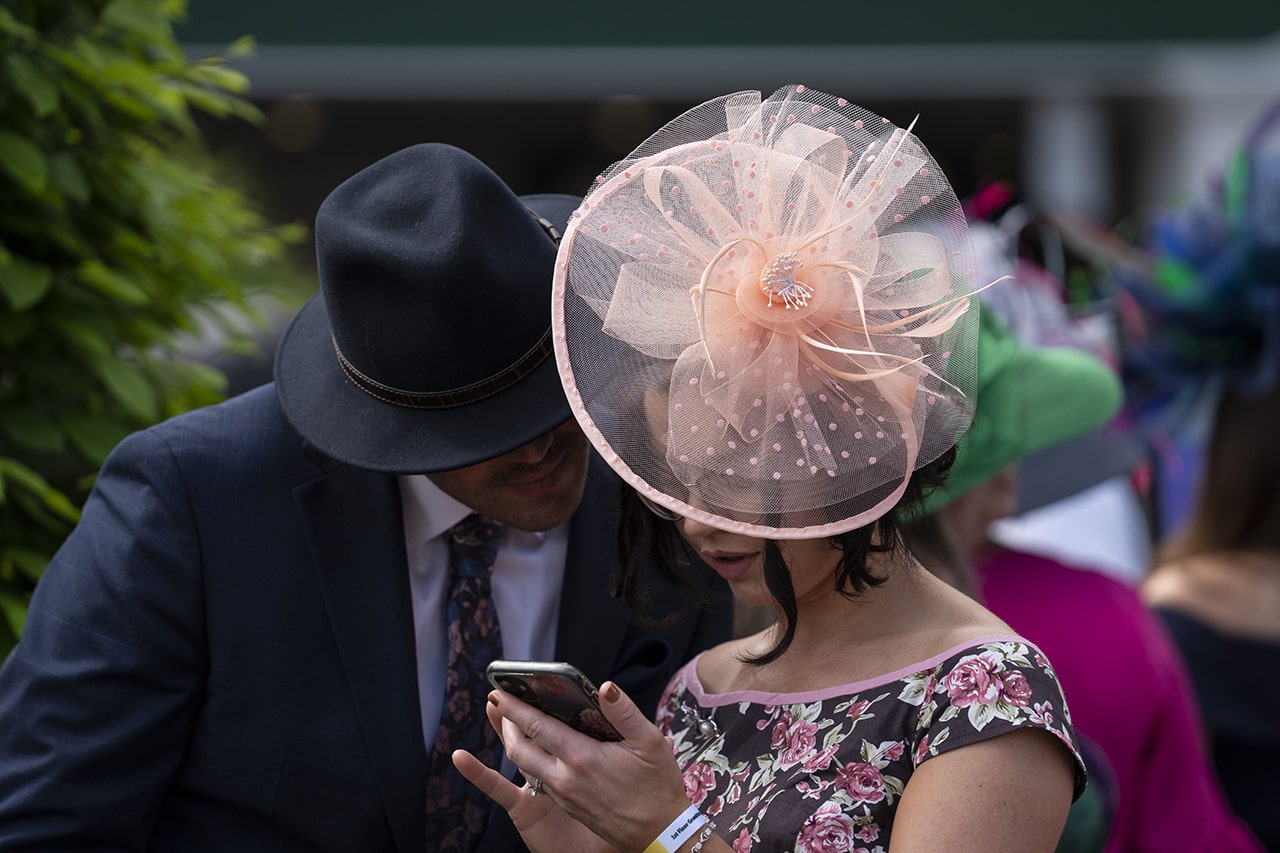 Betting on mobile devices.