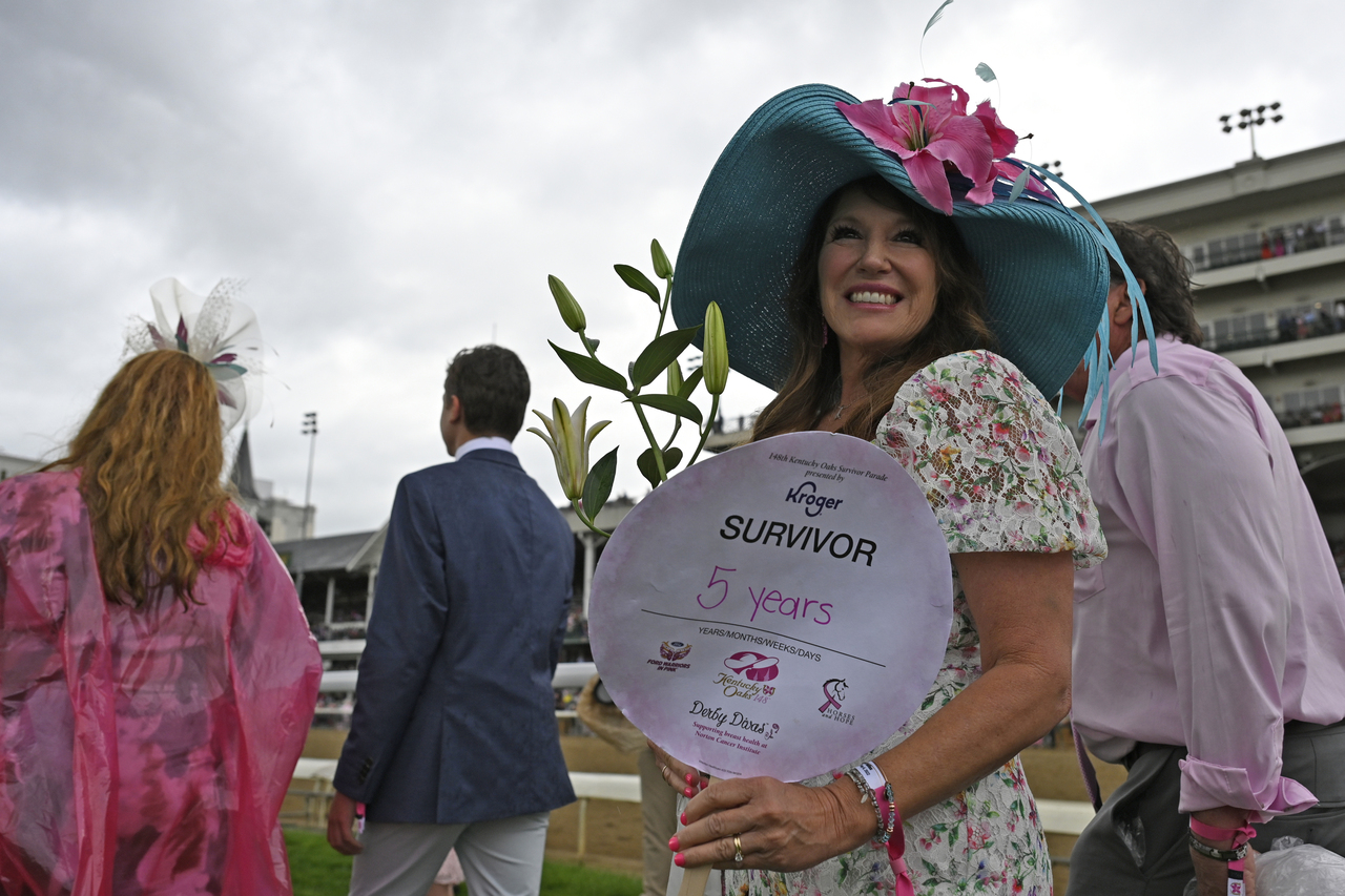 Kentucky Oaks Survivors Parade Special Events Events Kentucky Derby