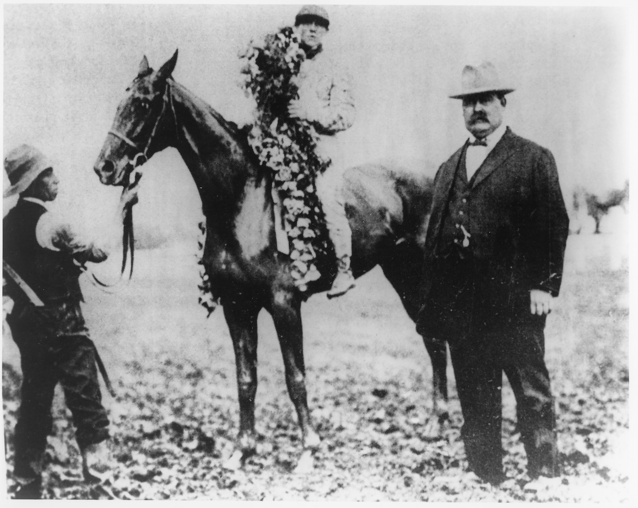 Kentucky Derby fashion over the decades 18752024 News Kentucky Derby