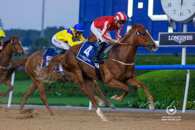 Manama Gold wins the UAE Oaks