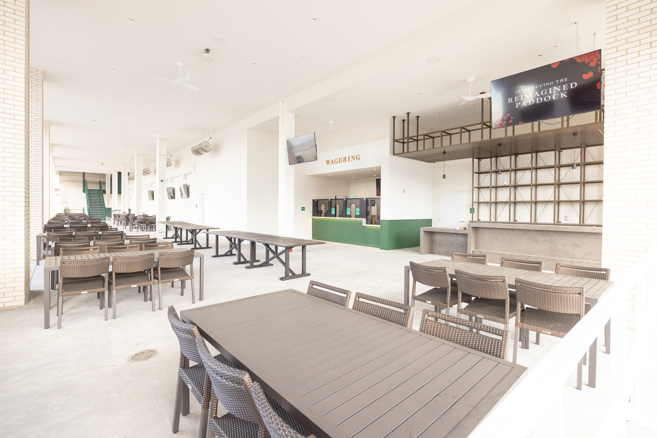 Plaza Balcony & Loge | Premium Dining | Seats | Kentucky Derby