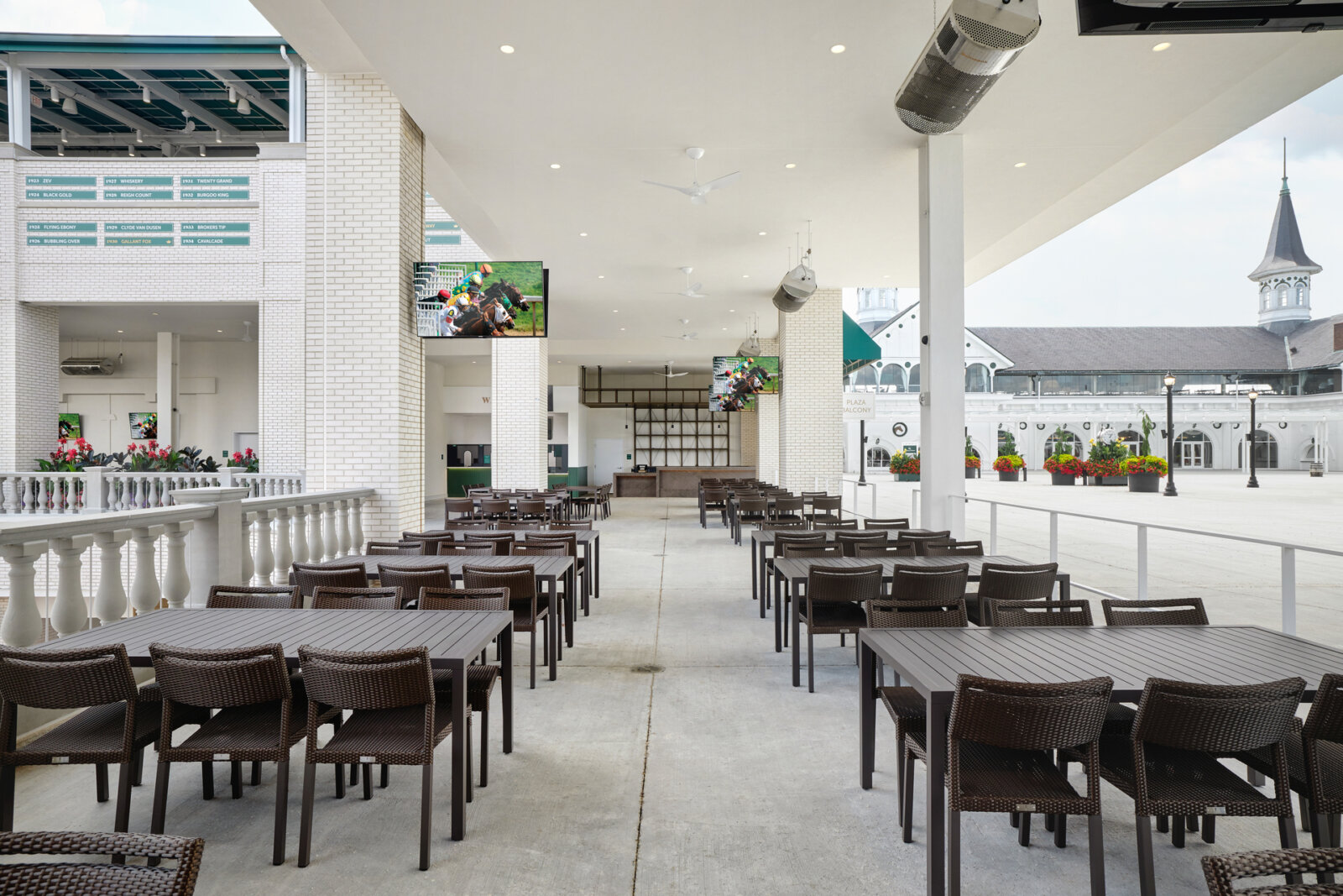 Plaza Balcony & Loge | Premium Dining | Seats | Kentucky Derby