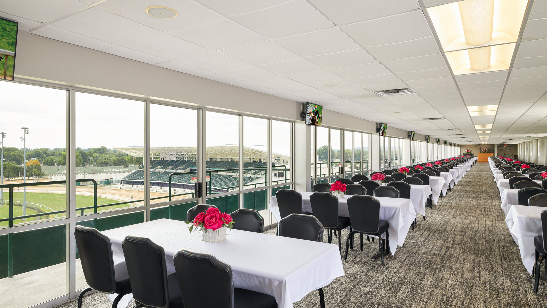 Stakes Room | Premium Dining | Seats | Kentucky Derby