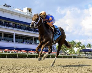Disruptor breaking his maiden at Gulfstream Park