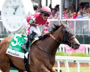 Nitrogen wins the Edgewood at Churchill Downs.