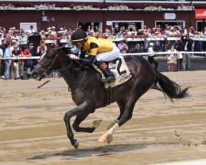 Curtain Call wins at Saratoga.