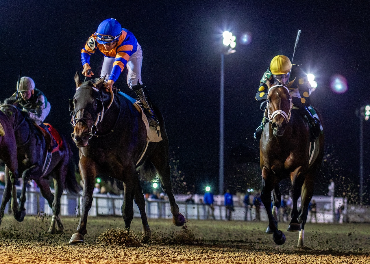 Chip Honcho wins the Gun Runner at Fair Grounds.