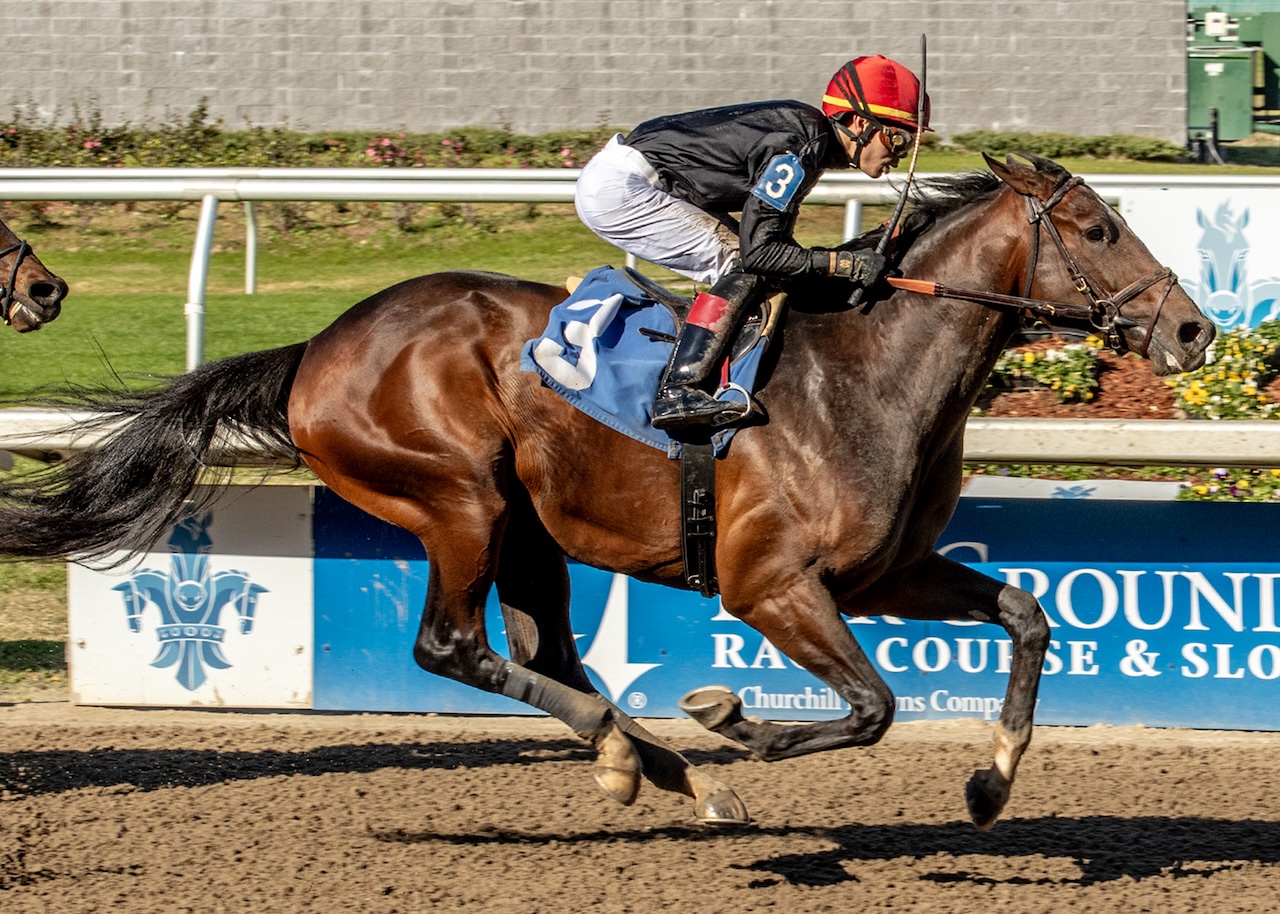 Golden Tempo wins at Fair Grounds.