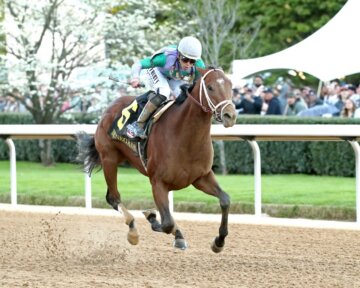 Renegade wins the Arkansas Derby at Oaklawn Park.