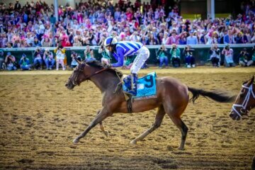 Always A Runner wins the 152nd Kentucky Oaks (Photo by Doug Beigie)