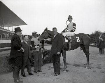 Roman Brother after capturing the 1965 Jockey Club Gold Cup (Photo by Coglianese Photos)