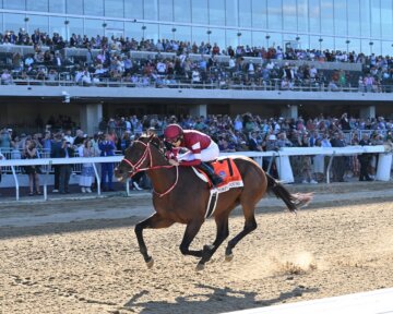 Forever Young wins the Jockey Club Gold Cup (G1) on opening day at the new Belmont Park