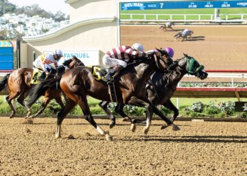 Net Par wins the Graduation Stakes at Del Mar.
