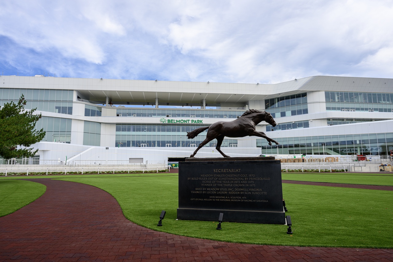 The statue of 1973 Triple Crown legend Secretariat graces the paddock at the remodeled Belmont Park