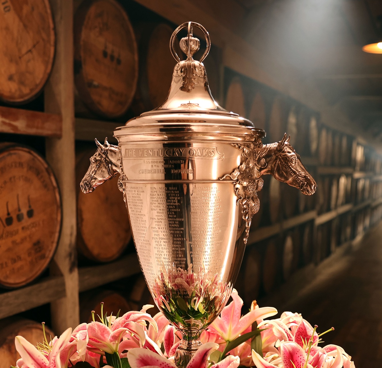 Kentucky Oaks trophy (Photo by Coady Media)