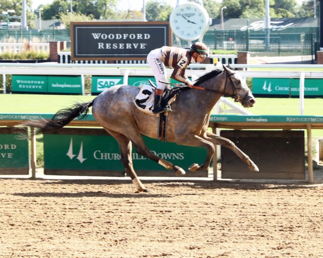 Staunch wins at Churchill Downs.