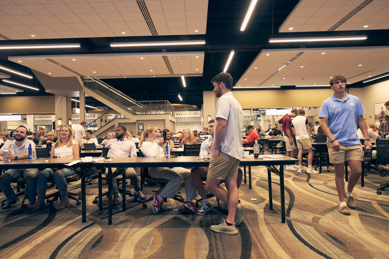 simulcast-schedule-churchill-downs