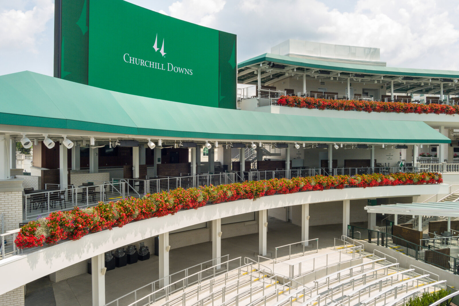 Plaza Balcony | Dining | Seats | Churchill Downs